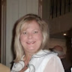 Meet your Posher, Betsy daly